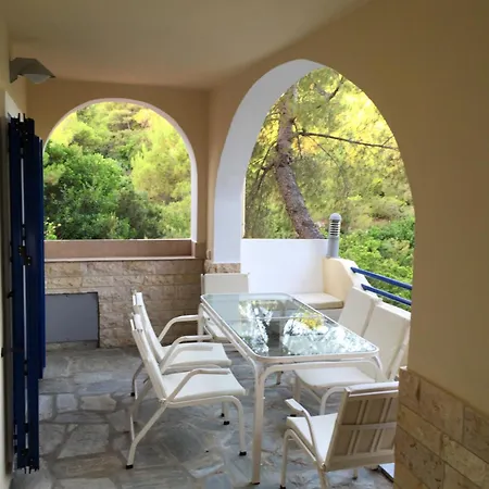 Kanapitsa * Skiathos Town